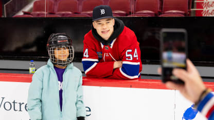 PHOTOS | BLEU BLANC BOUGE skating party 📸